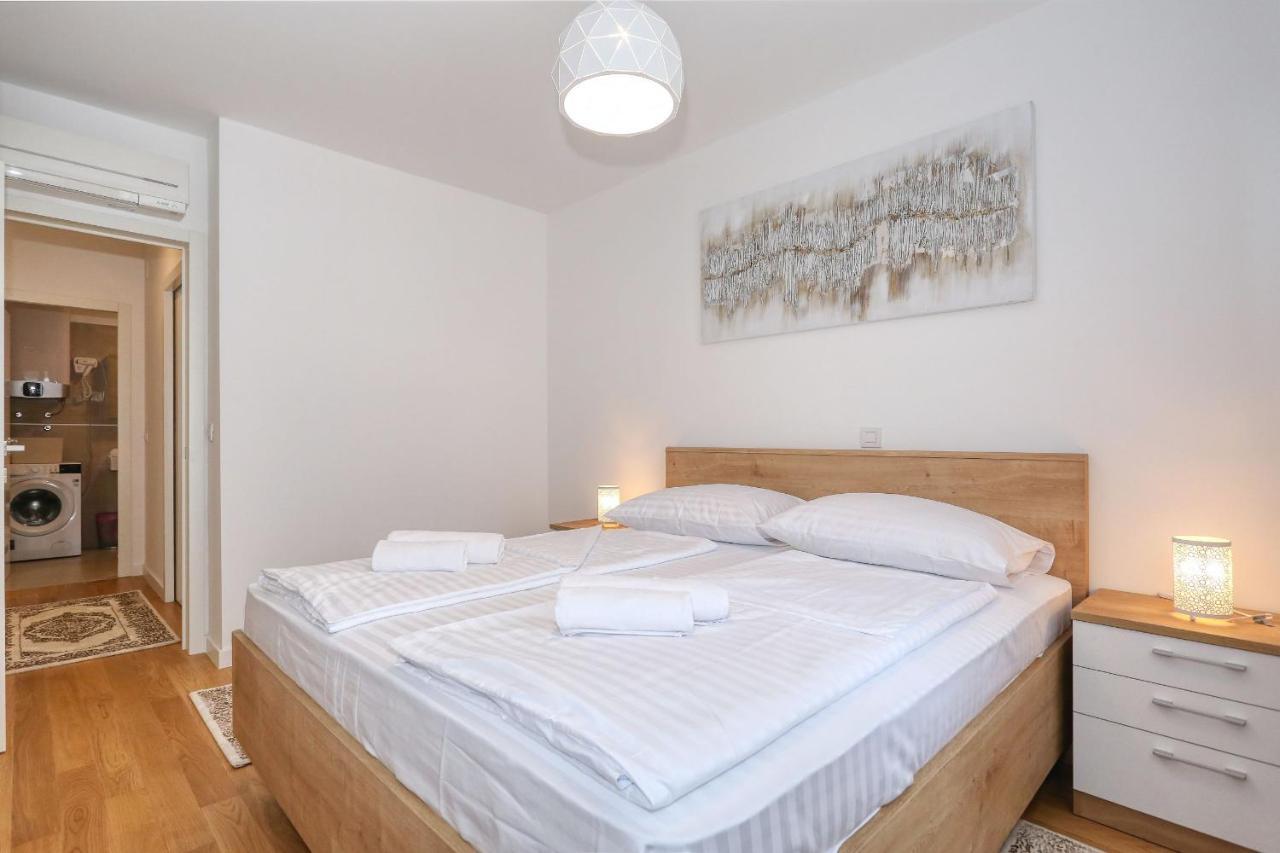 Apartments Luna With Free Parking Ζαντάρ Εξωτερικό φωτογραφία