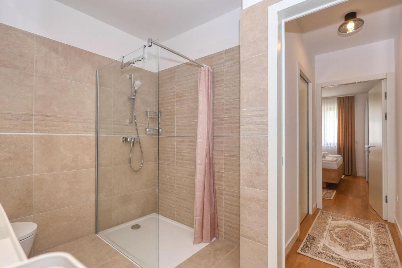 Apartments Luna With Free Parking Ζαντάρ Εξωτερικό φωτογραφία