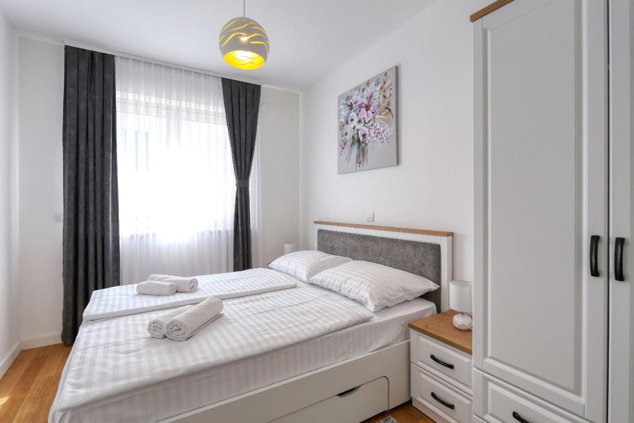 Apartments Luna With Free Parking Ζαντάρ Εξωτερικό φωτογραφία