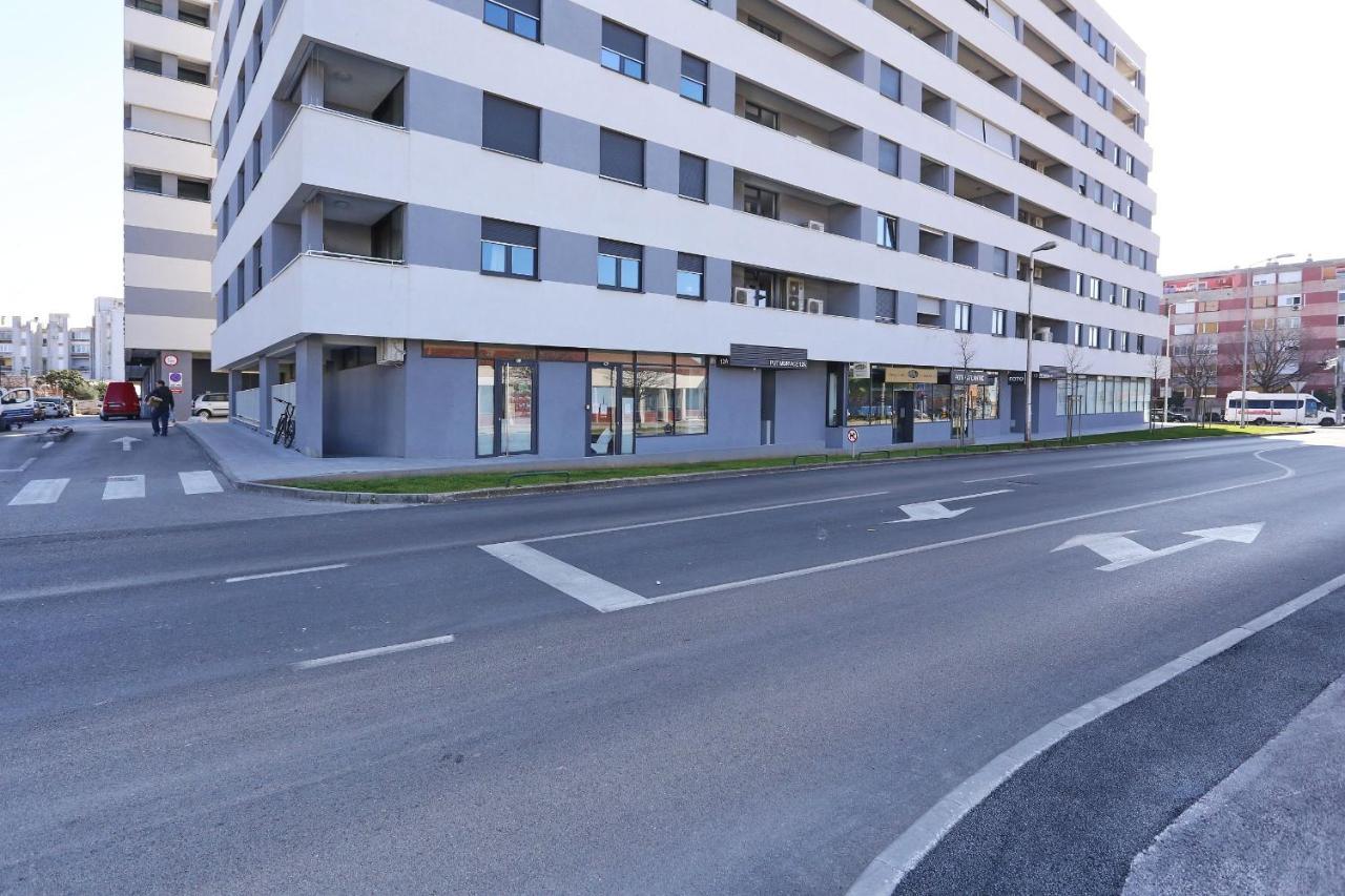 Apartments Luna With Free Parking Ζαντάρ Εξωτερικό φωτογραφία